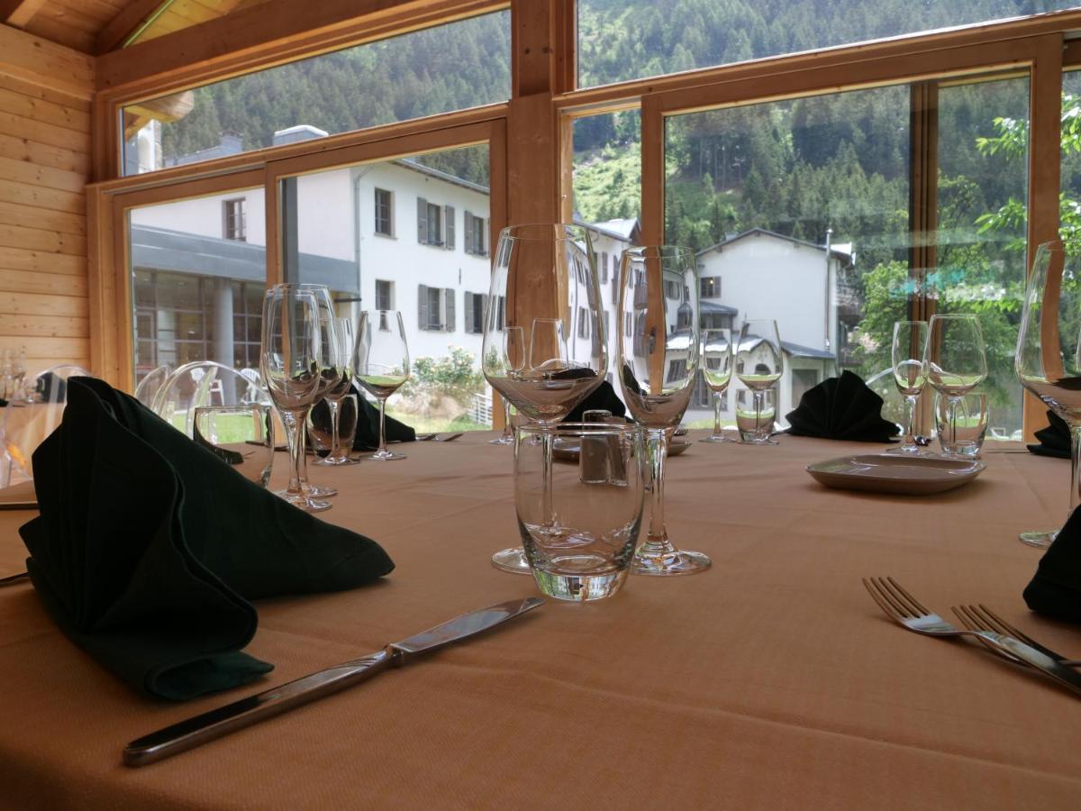 Hotel Cepina Albergo Incantato Valdisotto Buitenkant foto